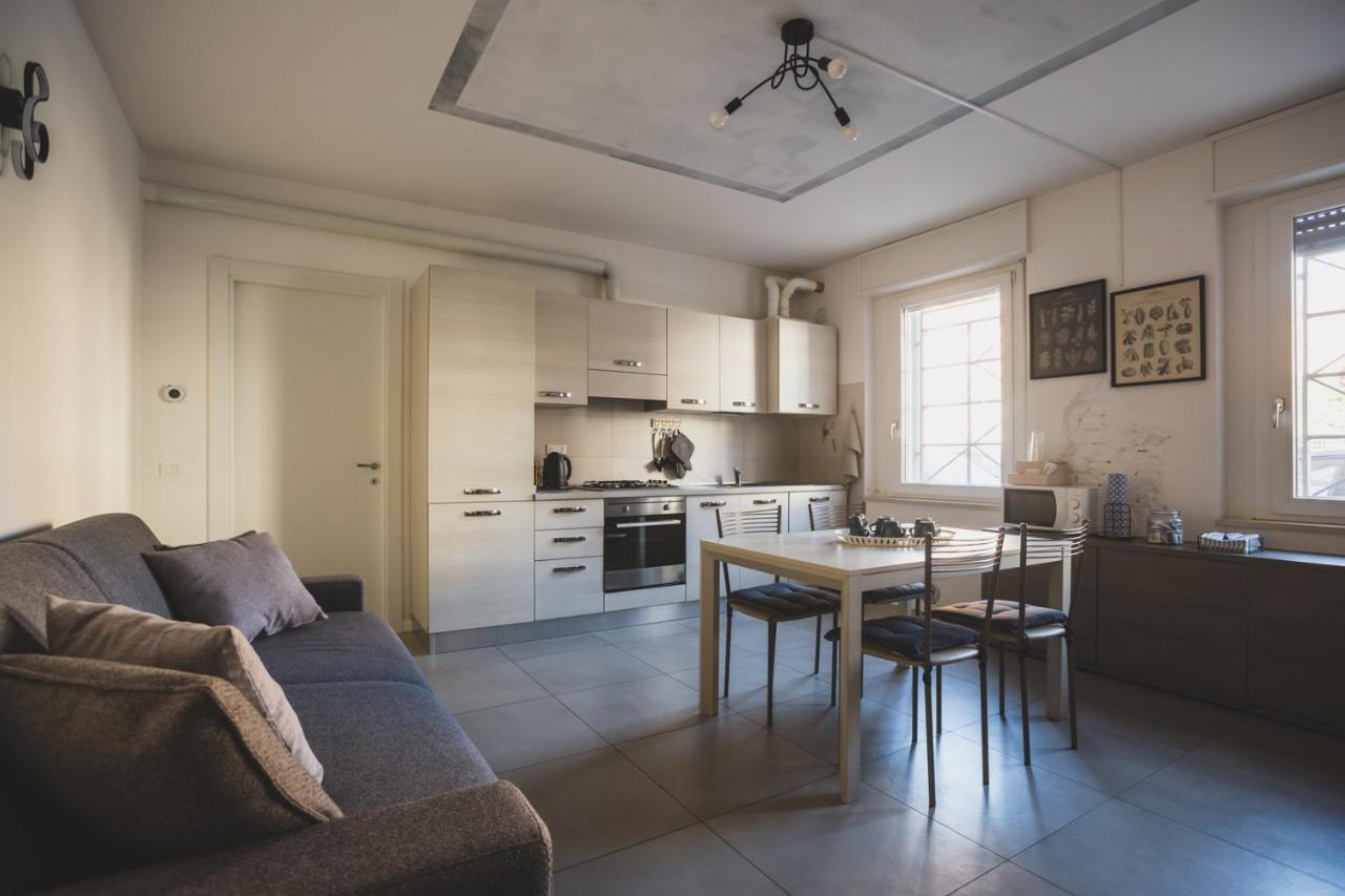 Appartamento Grey House Pavia Con Box Privato Esterno foto