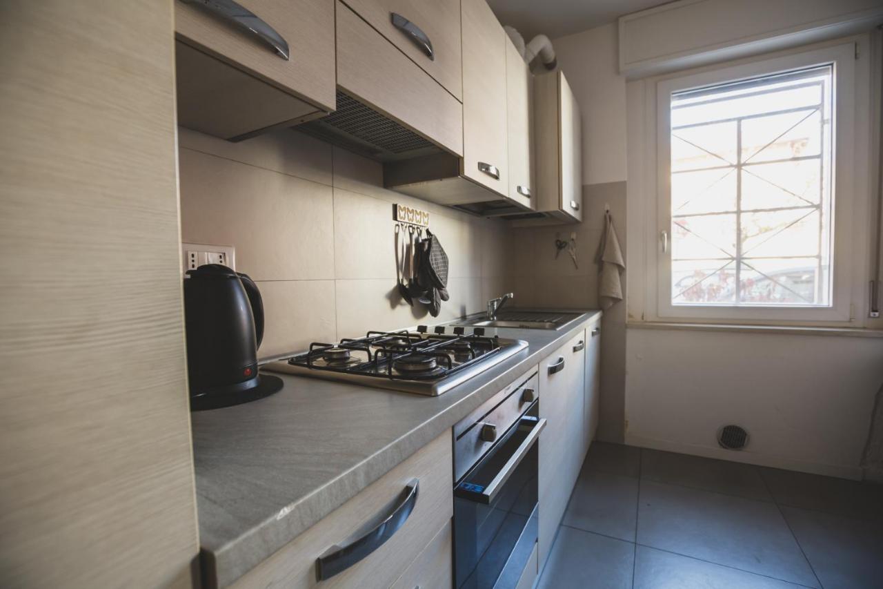 Appartamento Grey House Pavia Con Box Privato Esterno foto